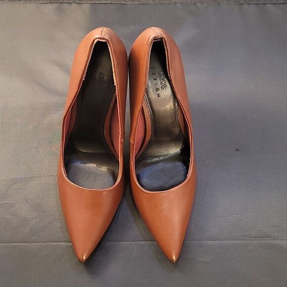 SOSO DESIGN POINTED TOE SLIP-ON THING HIGH HEEL PUMP - Picture 3 of 16